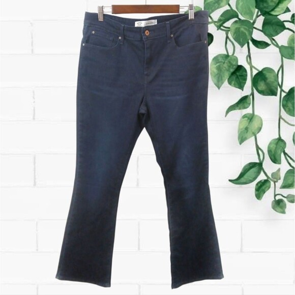 Levis Mid Rise Bootcut Dark Wash Jeans Stretch - Picture 1 of 8